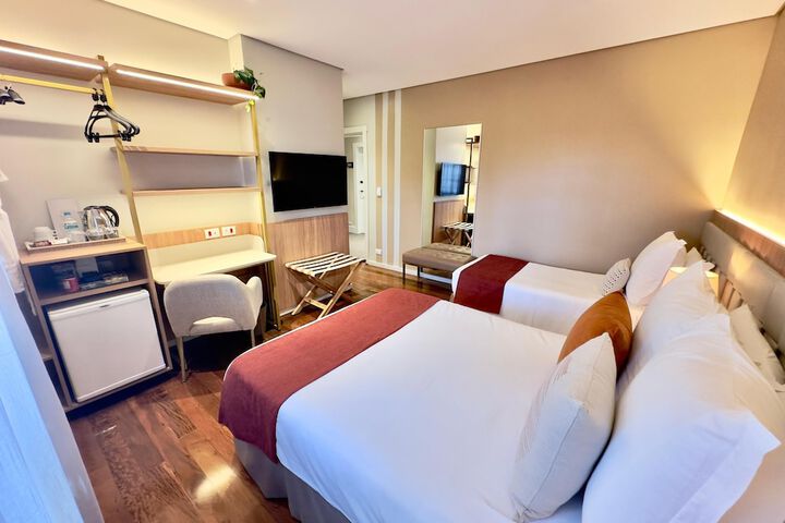 Room 38 of 149