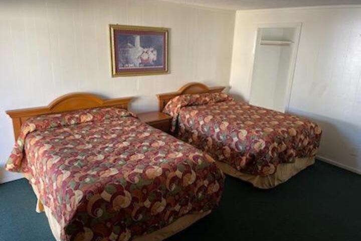 Image of Bradley Motel