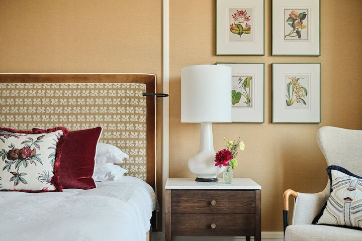 Room 45 of 191