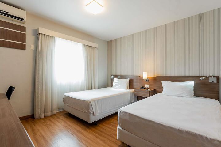 Room 12 of 81