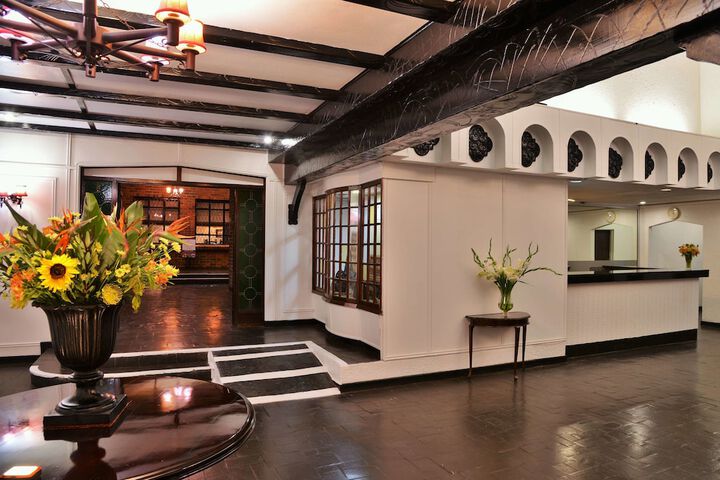 Hotel Interior 3 of 93