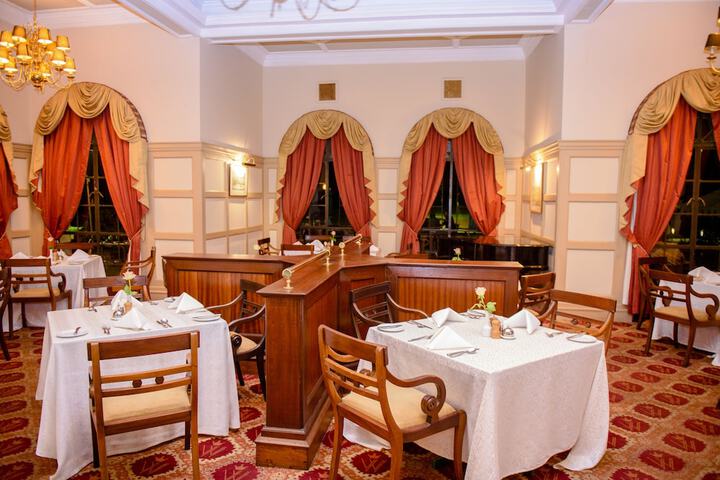 Dining 49 of 98