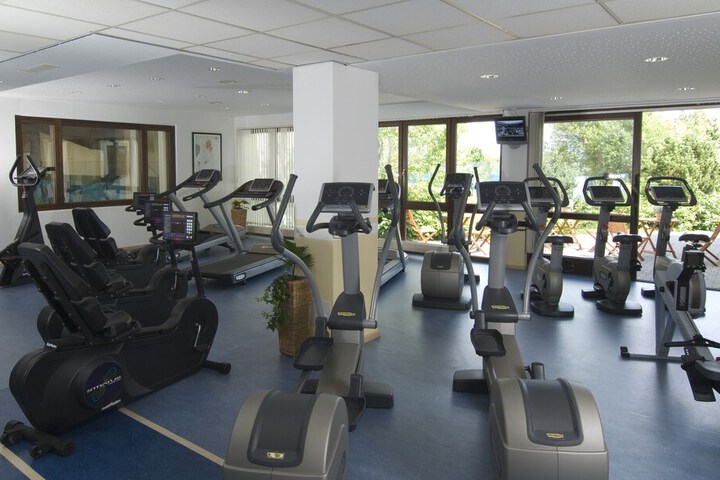 Sports facility