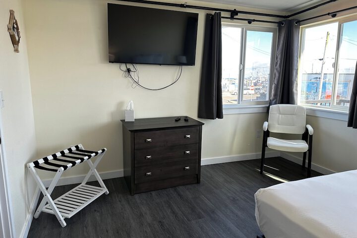 Room 26 of 80