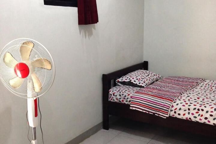 Room 16 of 45