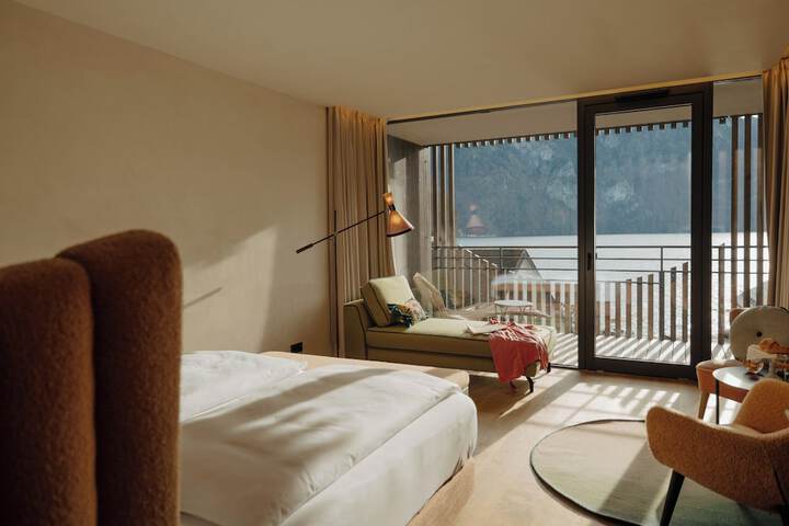 Room 35 of 130