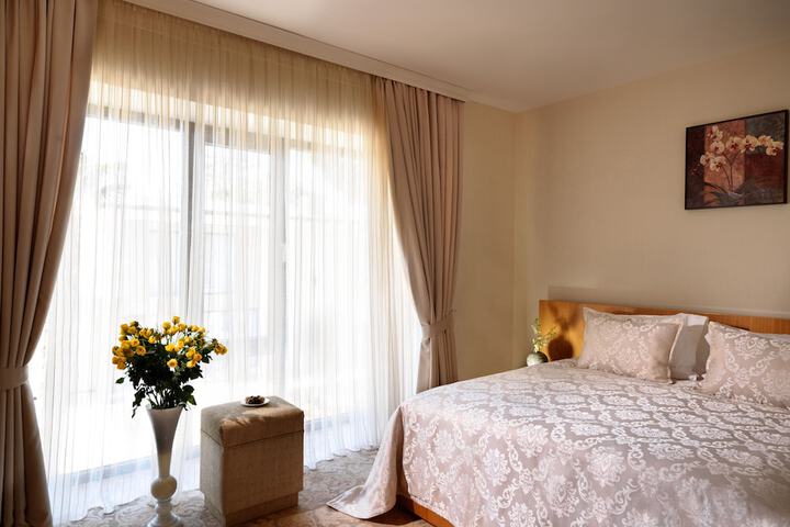 Room 21 of 86