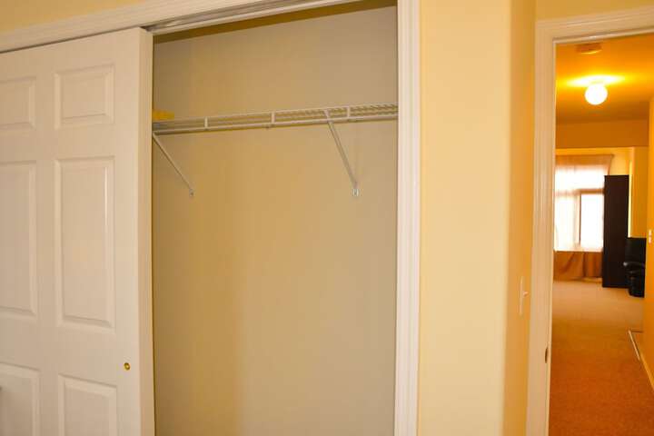 Room 10 of 23