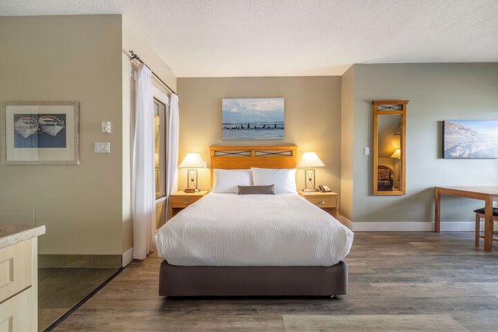 Room 4 of 56