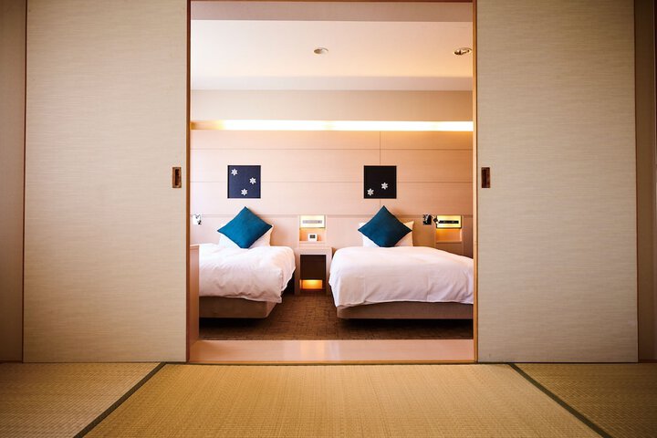 Room 15 of 97
