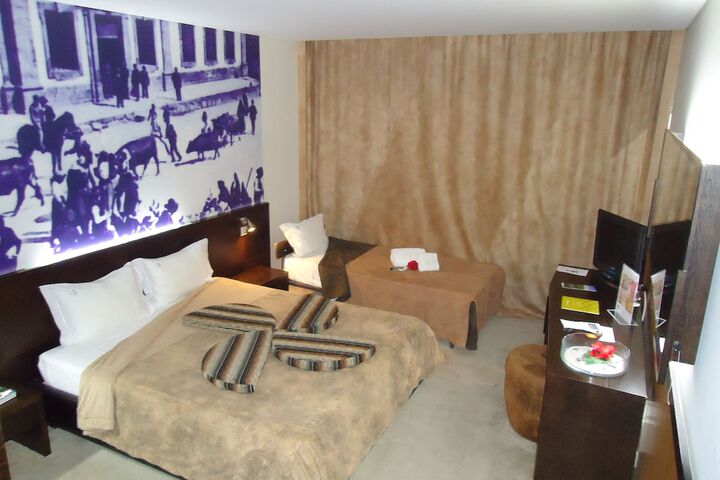 Room amenity
