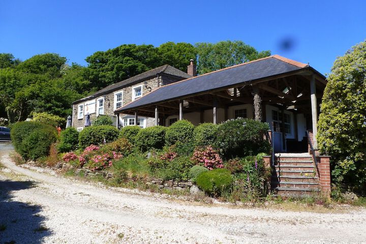Hotel 54 of 64
