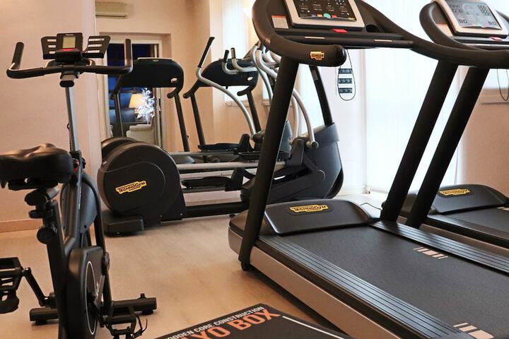 Health and Fitness 18 of 33