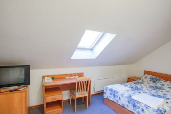 Room 25 of 111