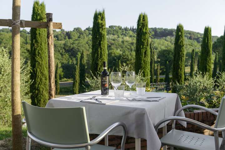 Dining 69 of 75
