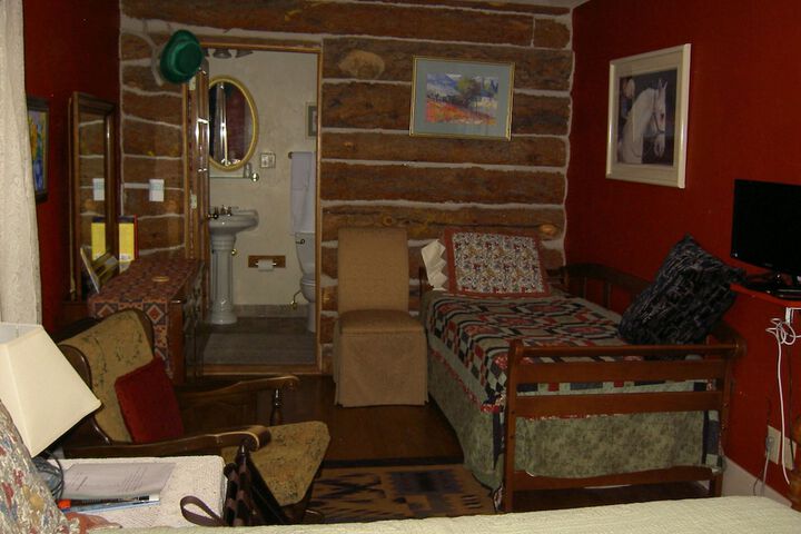 Room 3 of 21