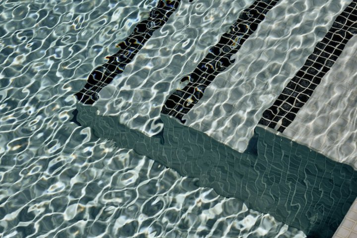 Hotel Pool