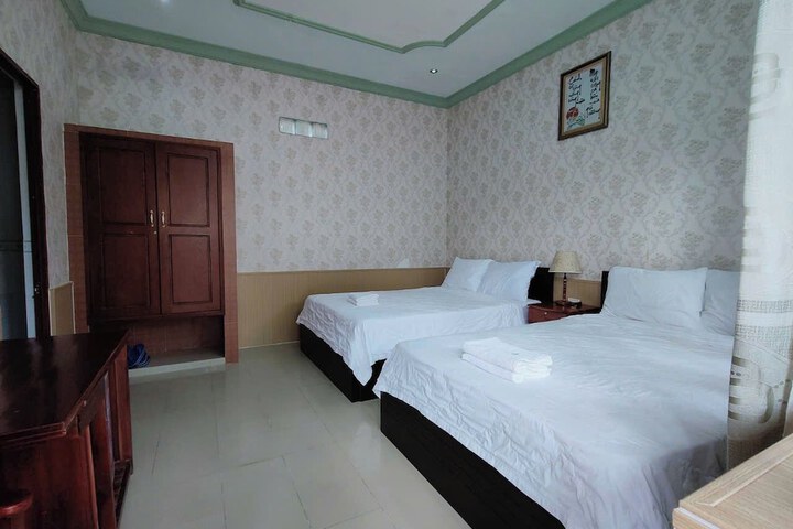 Room 16 of 59