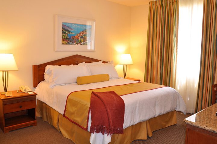 Room 4 of 19