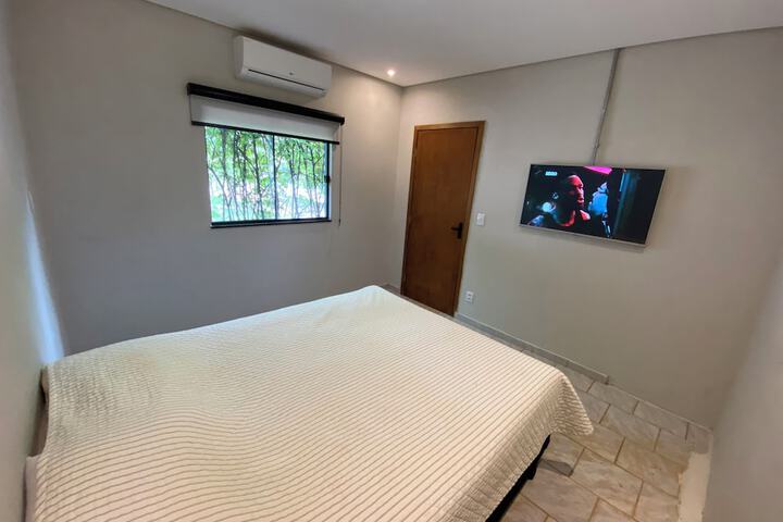 Room 8 of 35