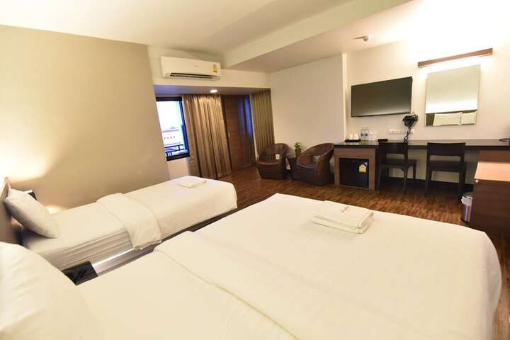 Room 21 of 50