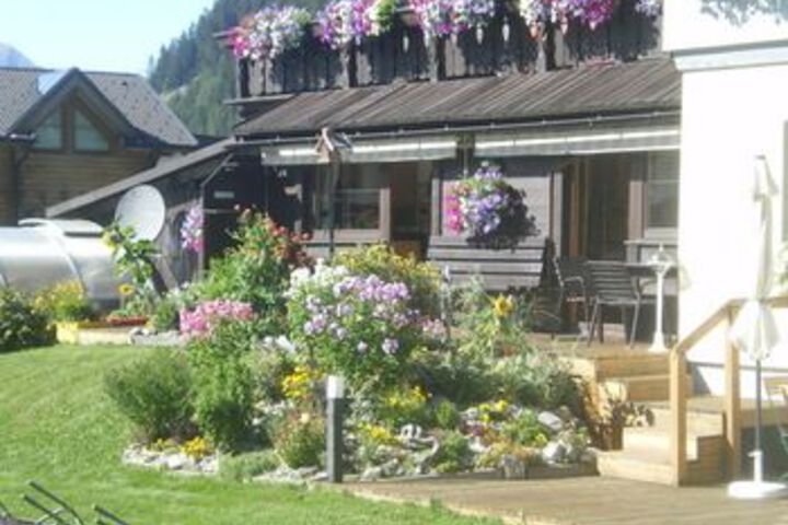 Exterior Photo