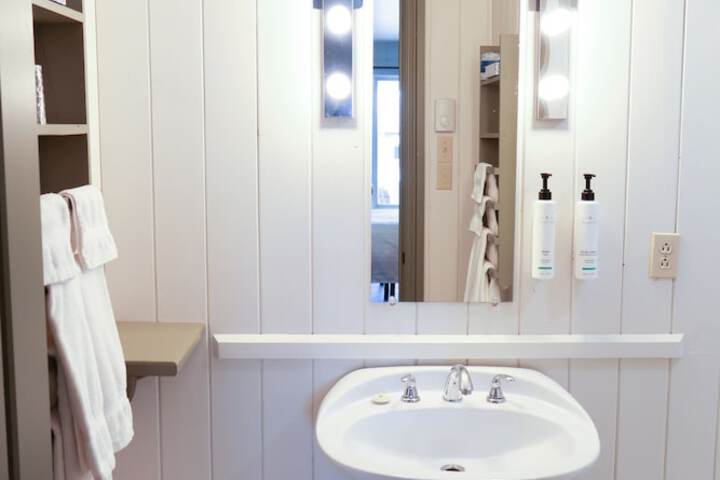 Bath Amenities