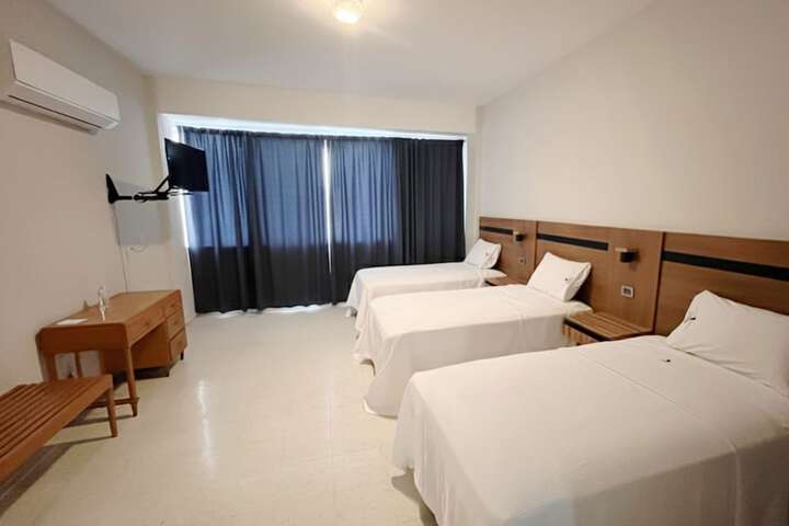 Room 21 of 41