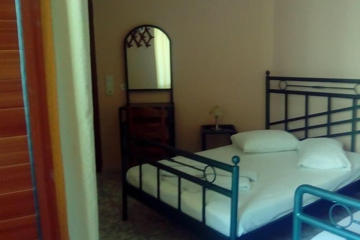 Room 18 of 41
