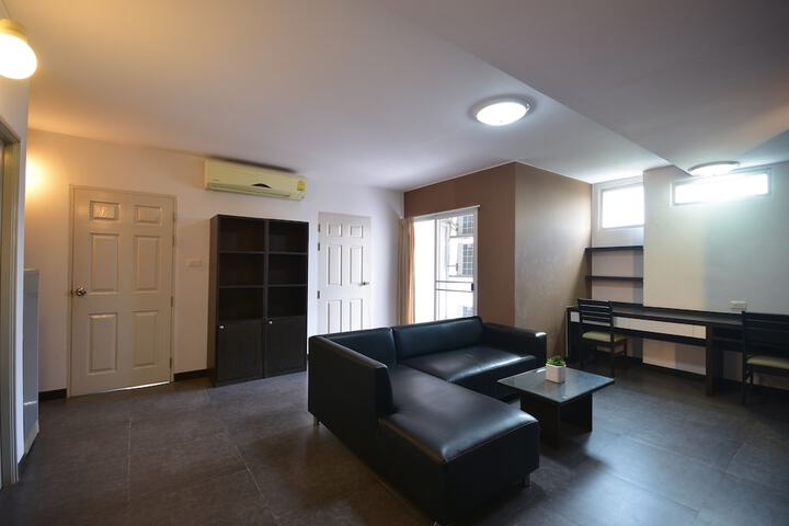 Room 13 of 24