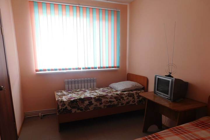 Room 2 of 12