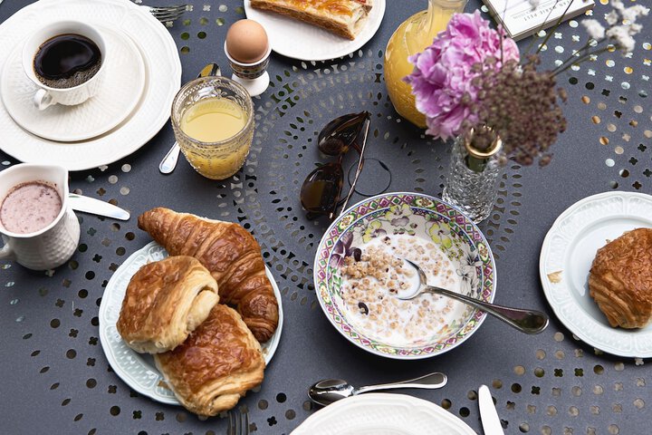 Breakfast/Coffee Service 26 of 37