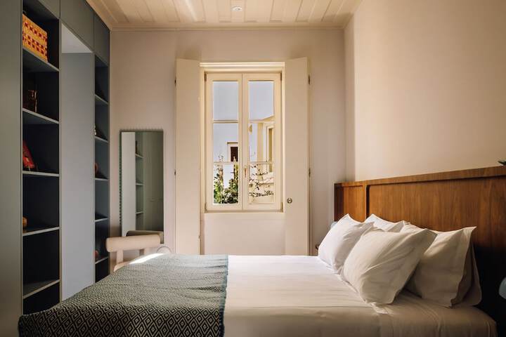 Hotel 76 of 82