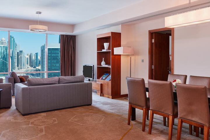 Room 37 of 180