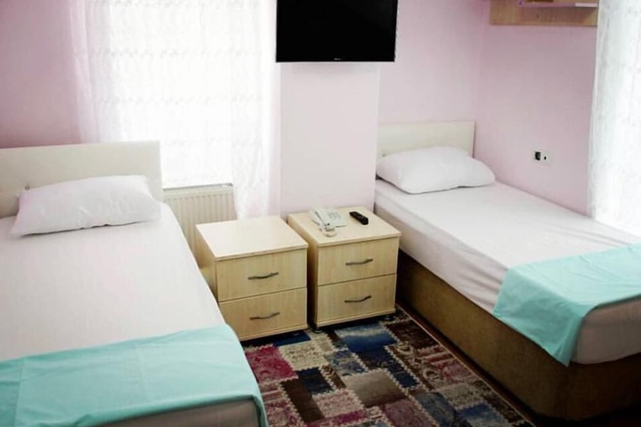 Room 20 of 27