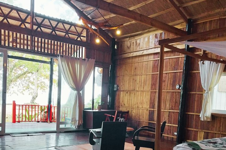 Room 25 of 117