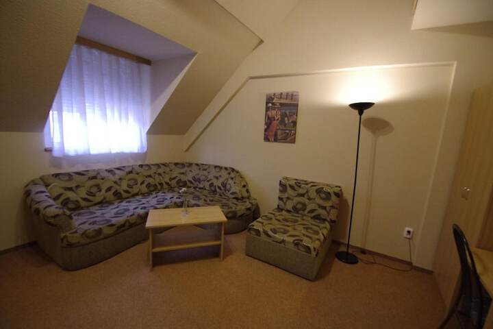 Room 43 of 70