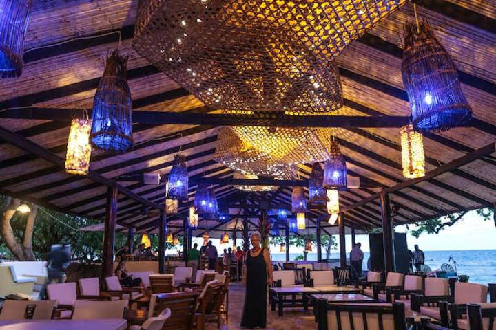 Lounge 59 of 71