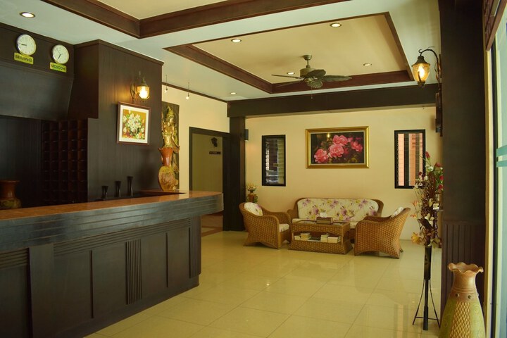 Lobby Photos