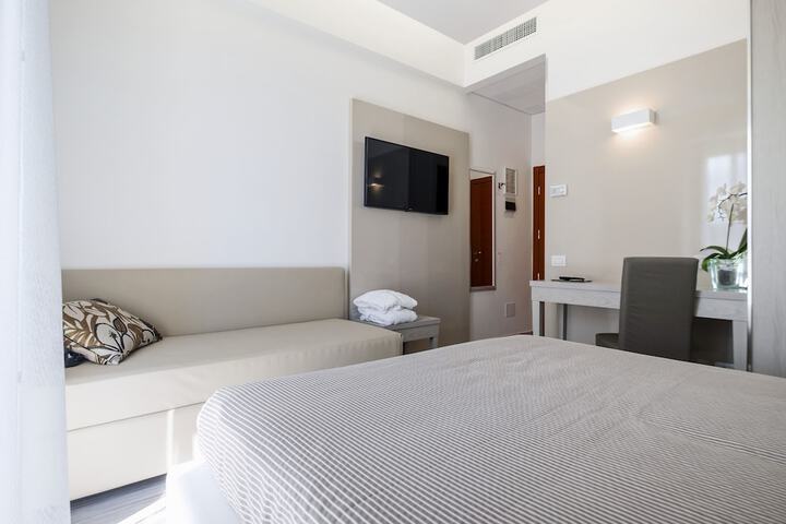 Room 45 of 129
