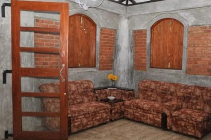 Room 2 of 14