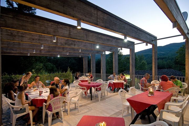 Dining Photos