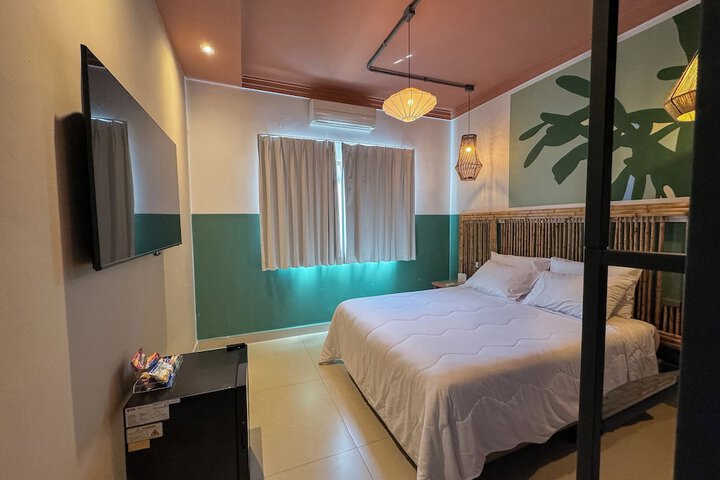 Room 46 of 83