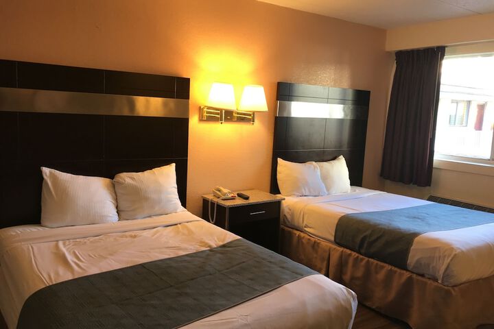 Basic 2 Double Beds (6 of 9)