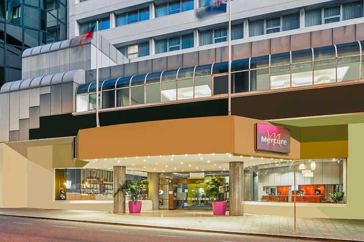 Hotel 152 of 156