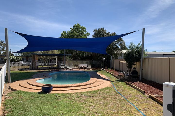 Hotel with Pool