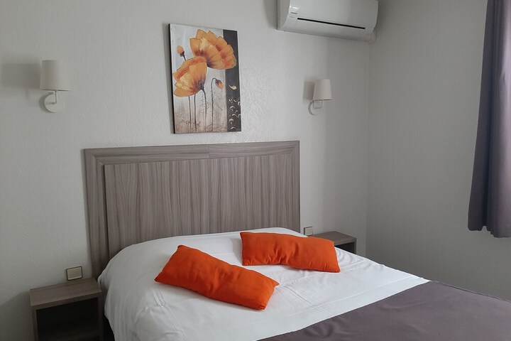 Room 21 of 52