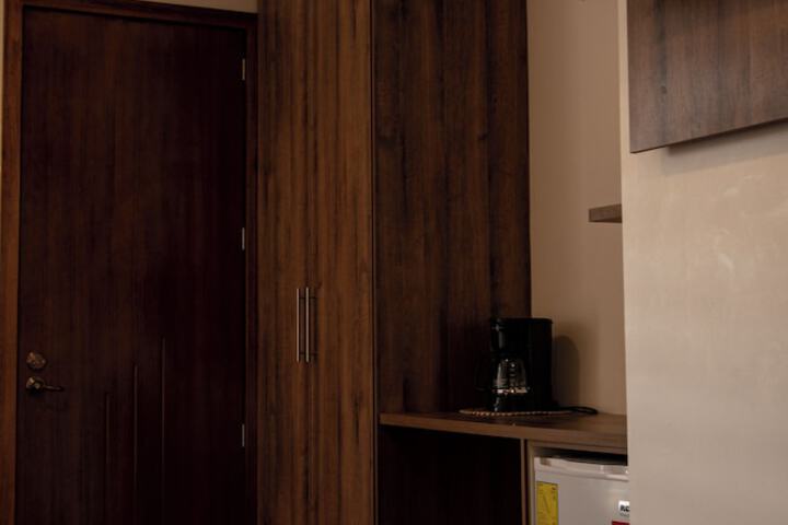 Room 7 of 14