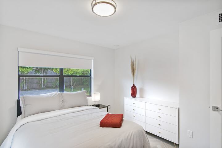 Room 13 of 52