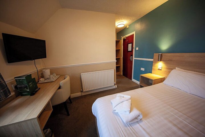 Room 7 of 53